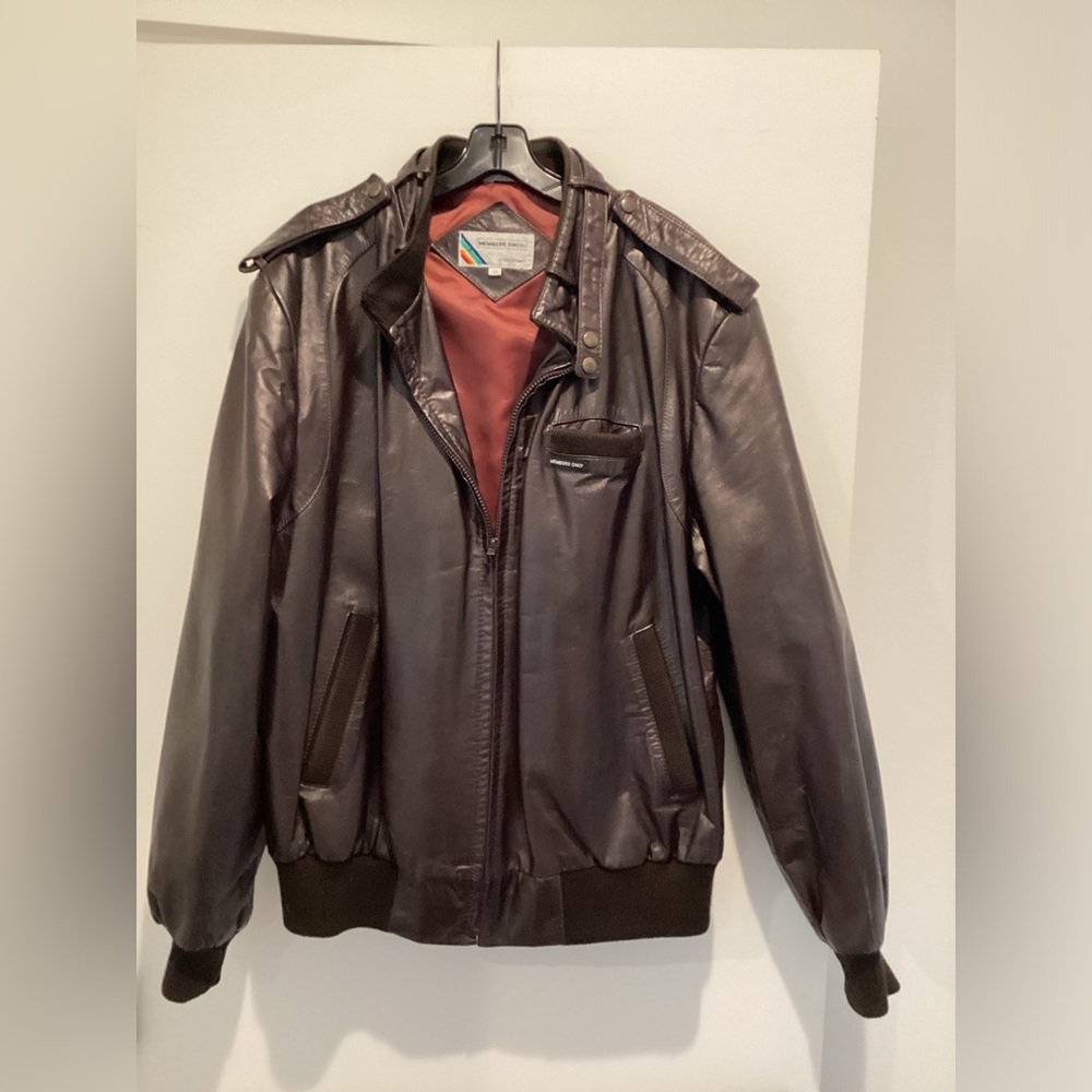 Vintage Members Only Brown Bomber Jacket in AWESOME CONDITION, Men’s XL